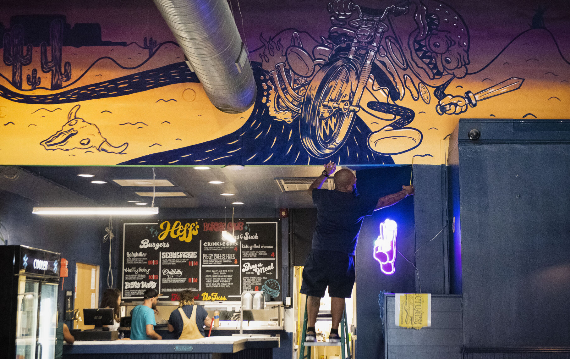 Heff's Burger Club
